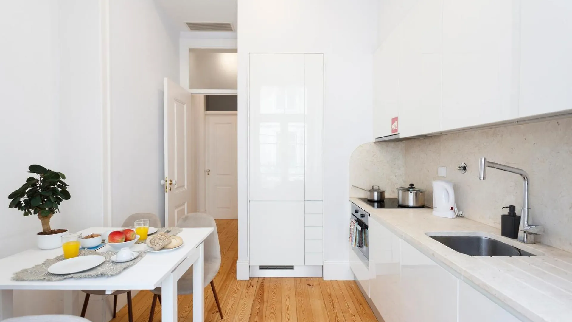 アパート Modern Apartament In The Heart Of Chiado リスボン ポルトガル